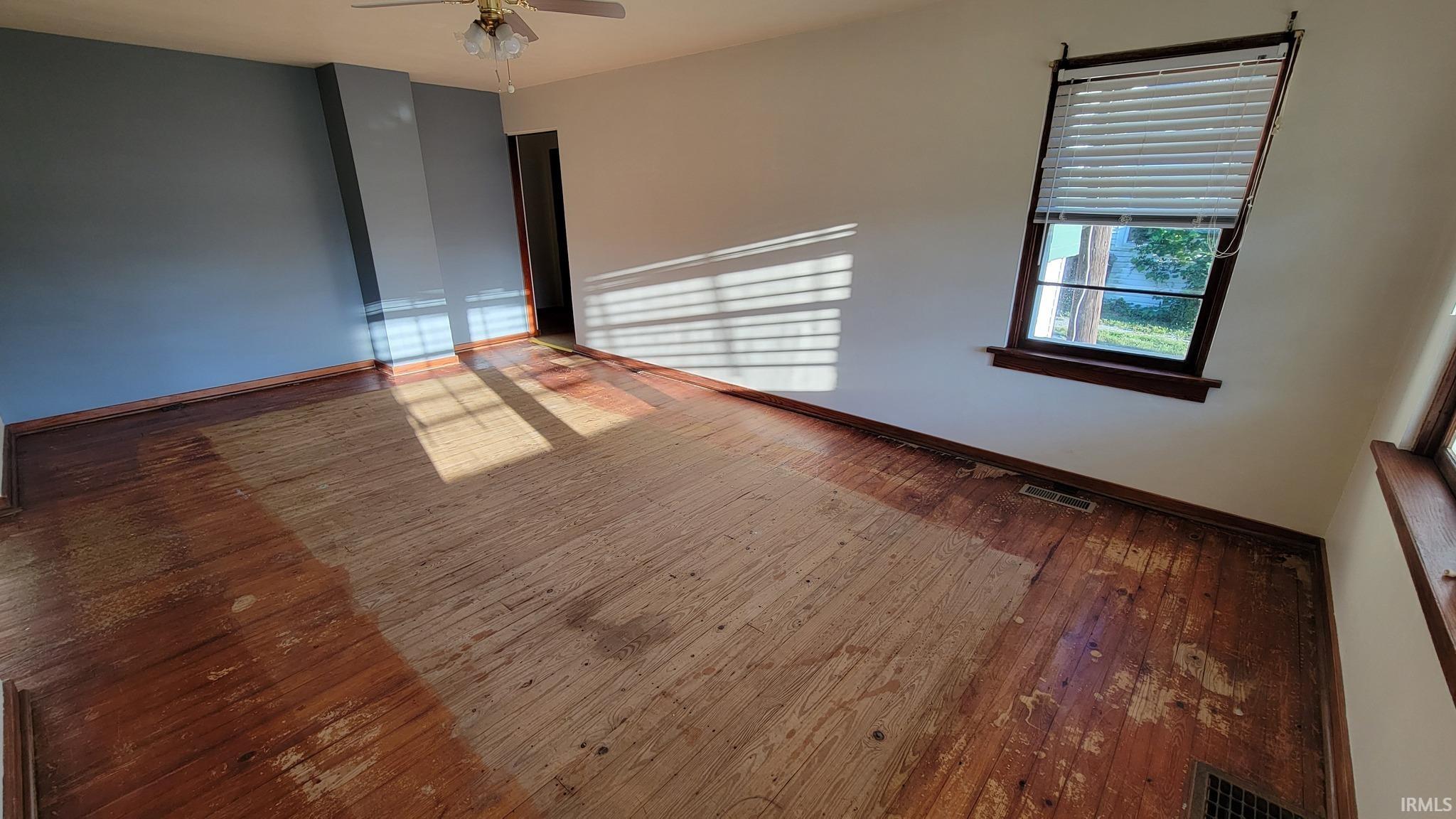4091 South Warren Road Huntington, IN 46750 - Photo 14 of 29 Gallery Image 14
