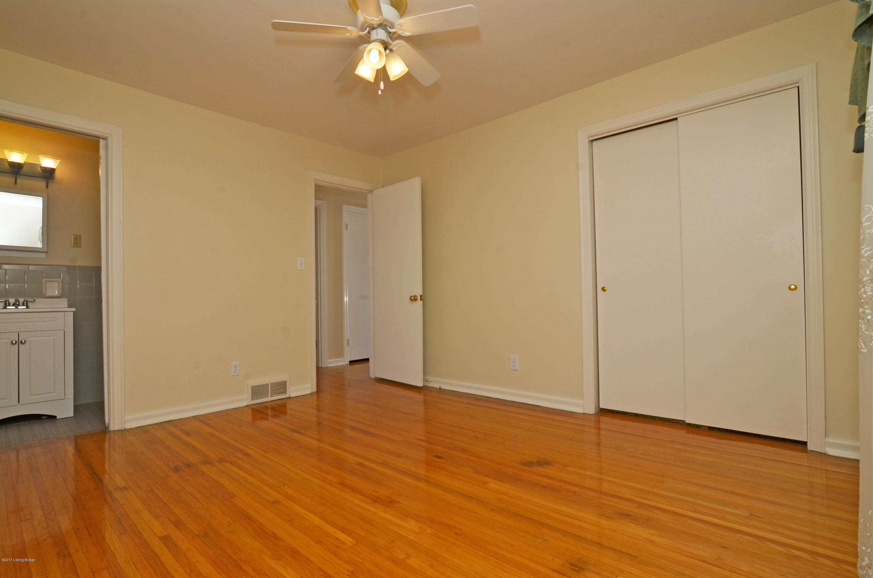 4322 Alicent Road Louisville, KY 40207 - Photo 11 of 27 Master Bedroom