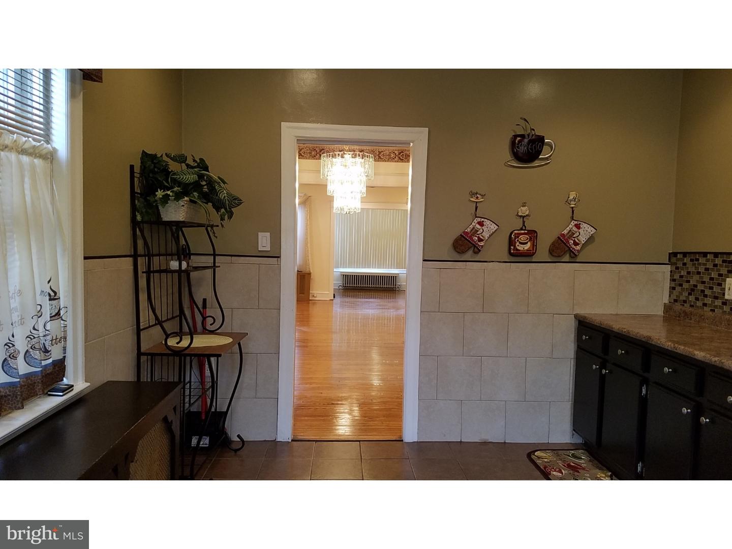 5433 Rutland Street Philadelphia, PA 19124 - Photo 9 of 24 Kitchen