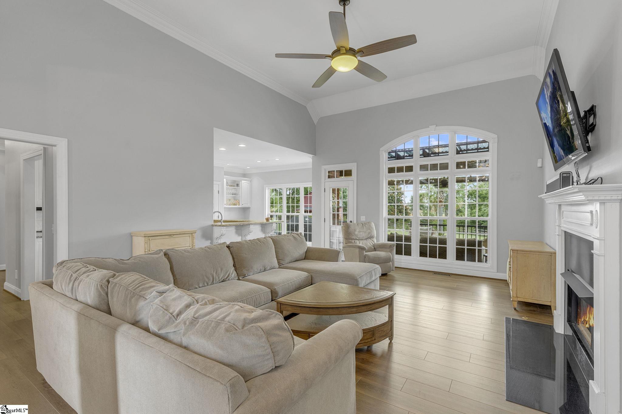 873 Kist Road Greer, SC 29651 - Photo 5 of 34 Gallery Image 5