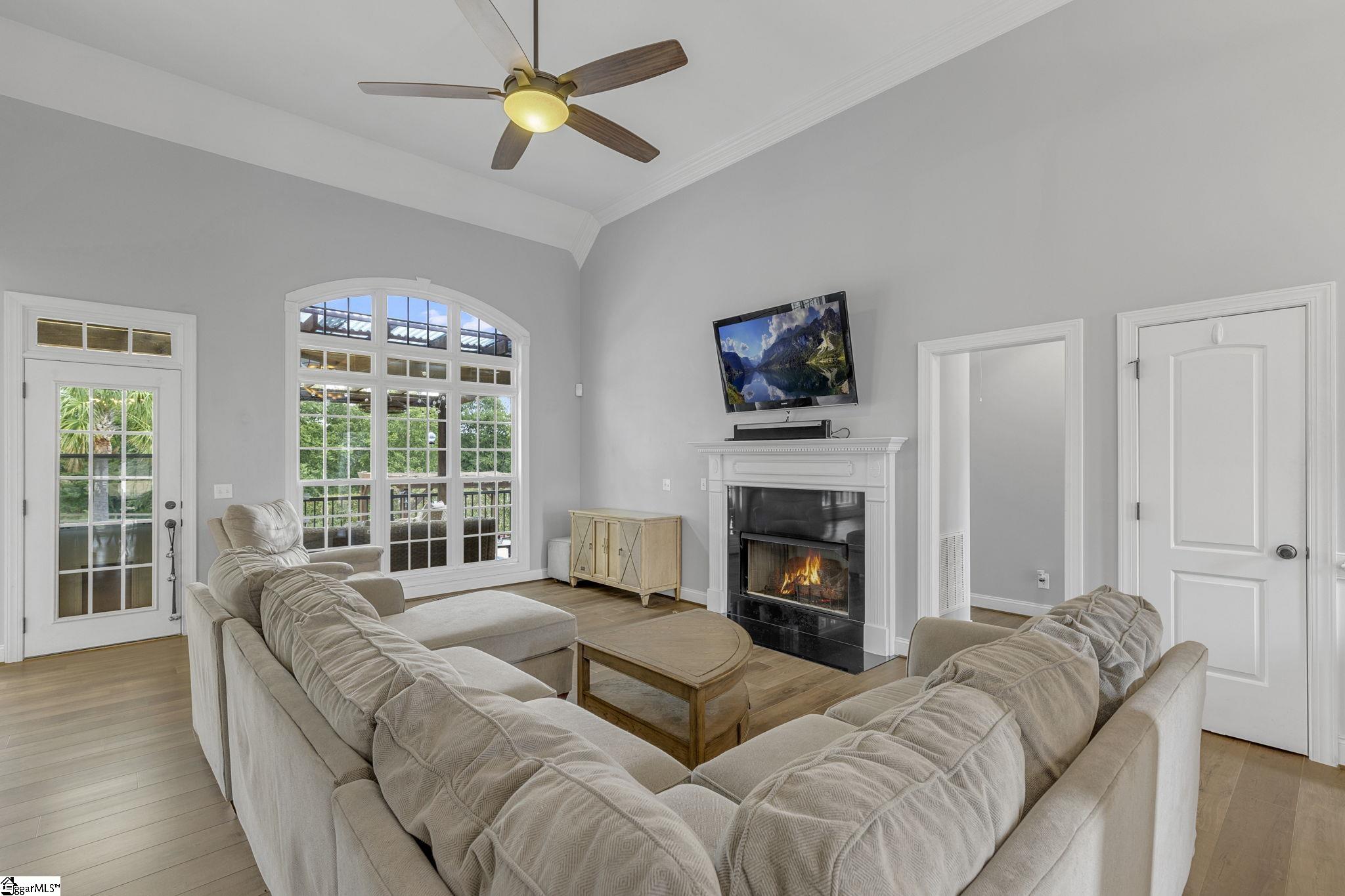 873 Kist Road Greer, SC 29651 - Photo 6 of 34 Gallery Image 6
