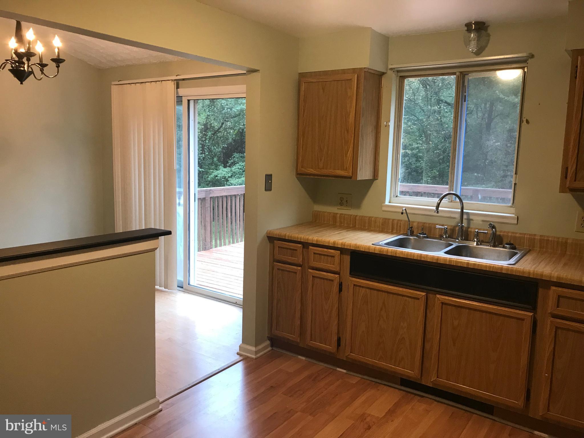 2680 Newman Road Fayetteville, PA 17222 - Photo 5 of 26 Kitchen
