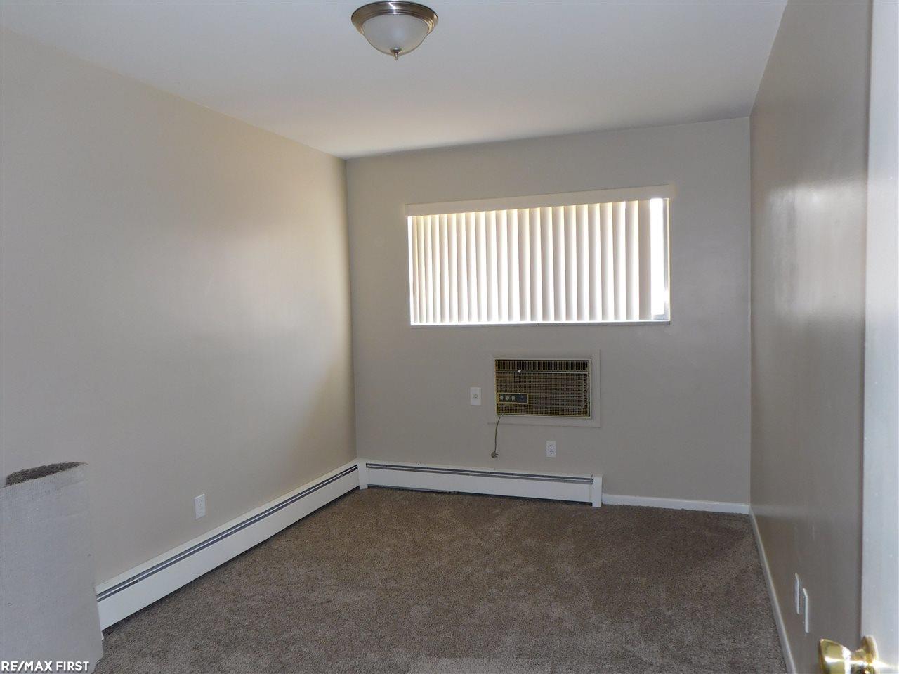 23371 Kelly Road, Unit 6 Eastpointe, MI 48021 - Photo 7 of 15
