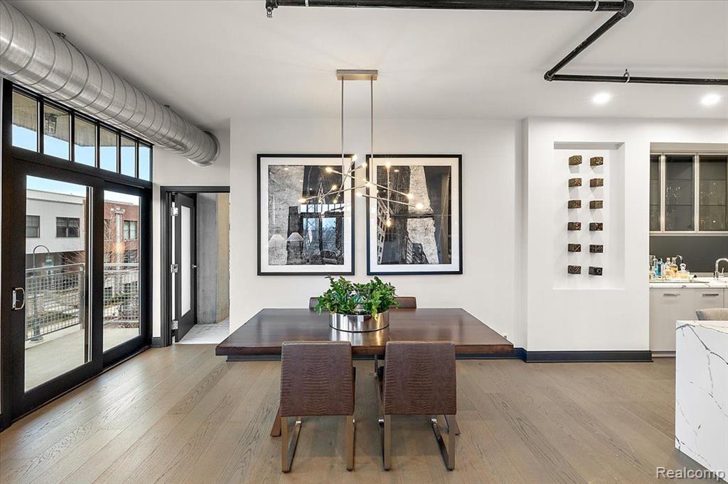 2051 Villa Road, Unit 405 Birmingham, MI 48009 - Photo 7 of 37