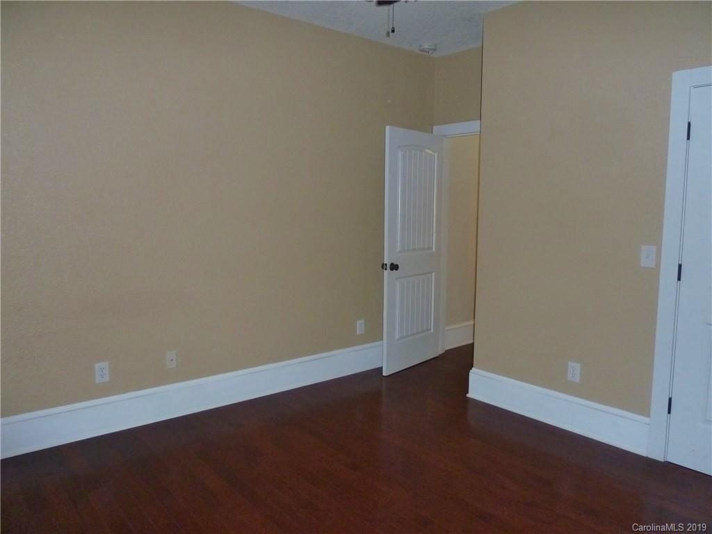 393 Church Road Fairview, NC 28730 - Photo 19 of 33 Gallery Image 19