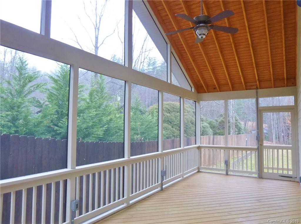 393 Church Road Fairview, NC 28730 - Photo 23 of 33 Gallery Image 23