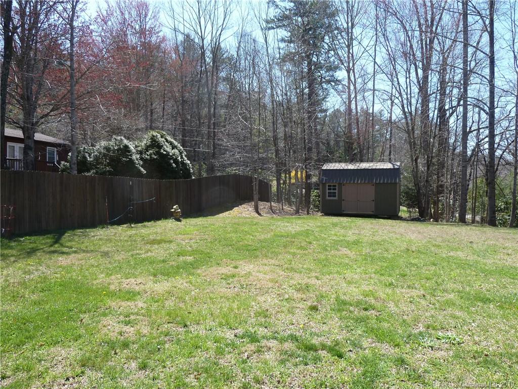 393 Church Road Fairview, NC 28730 - Photo 31 of 33 Gallery Image 31