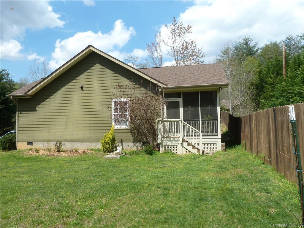 393 Church Road Fairview, NC 28730 - Photo 32 of 33 Gallery Image 32