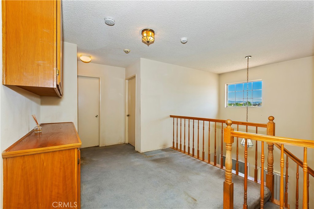 15620 Smoke Tree Street Hesperia, CA 92345 - Photo 17 of 34