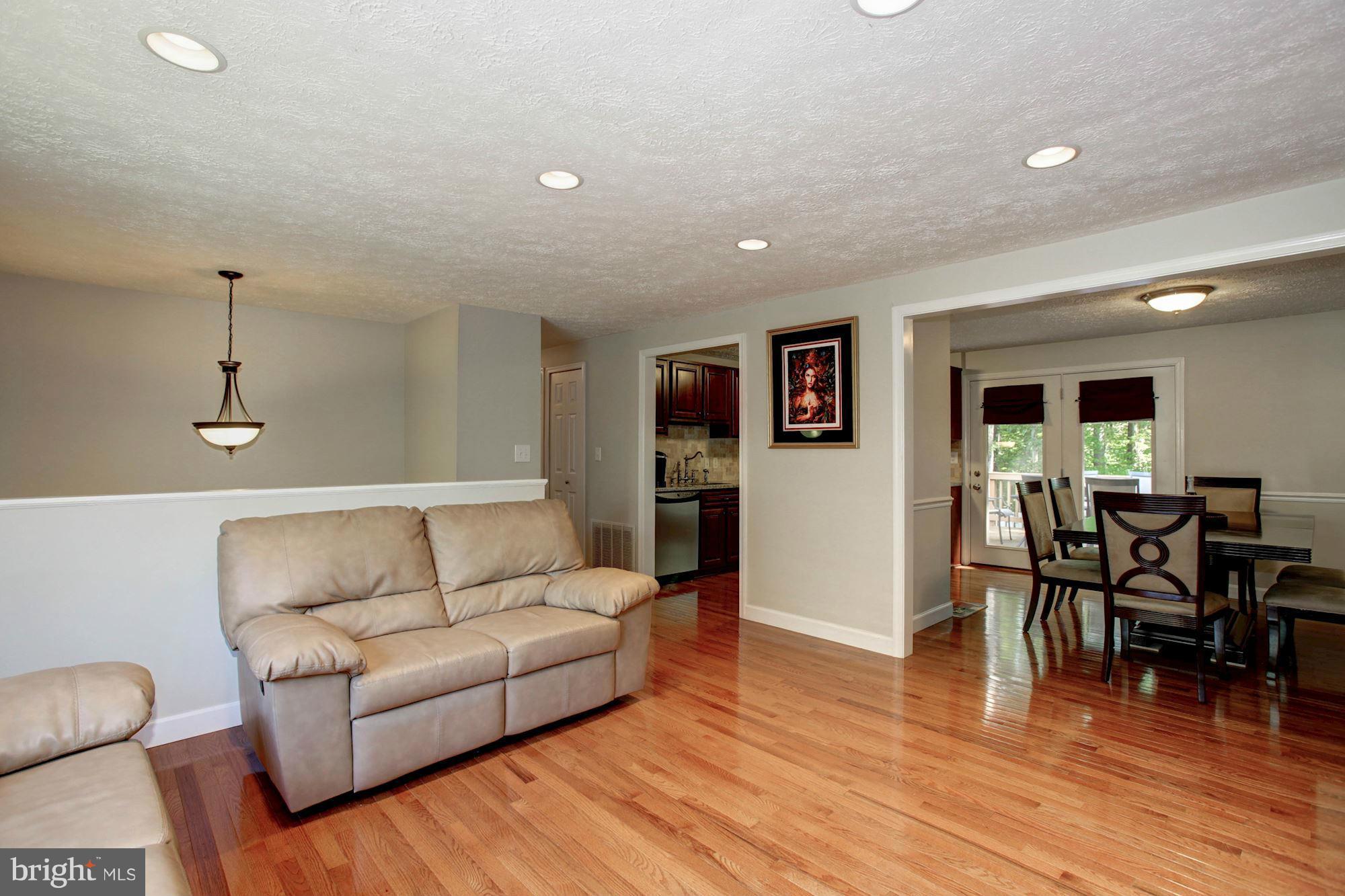 8734 Cold Plain Court Springfield, VA 22153 - Photo 2 of 30 Living Room