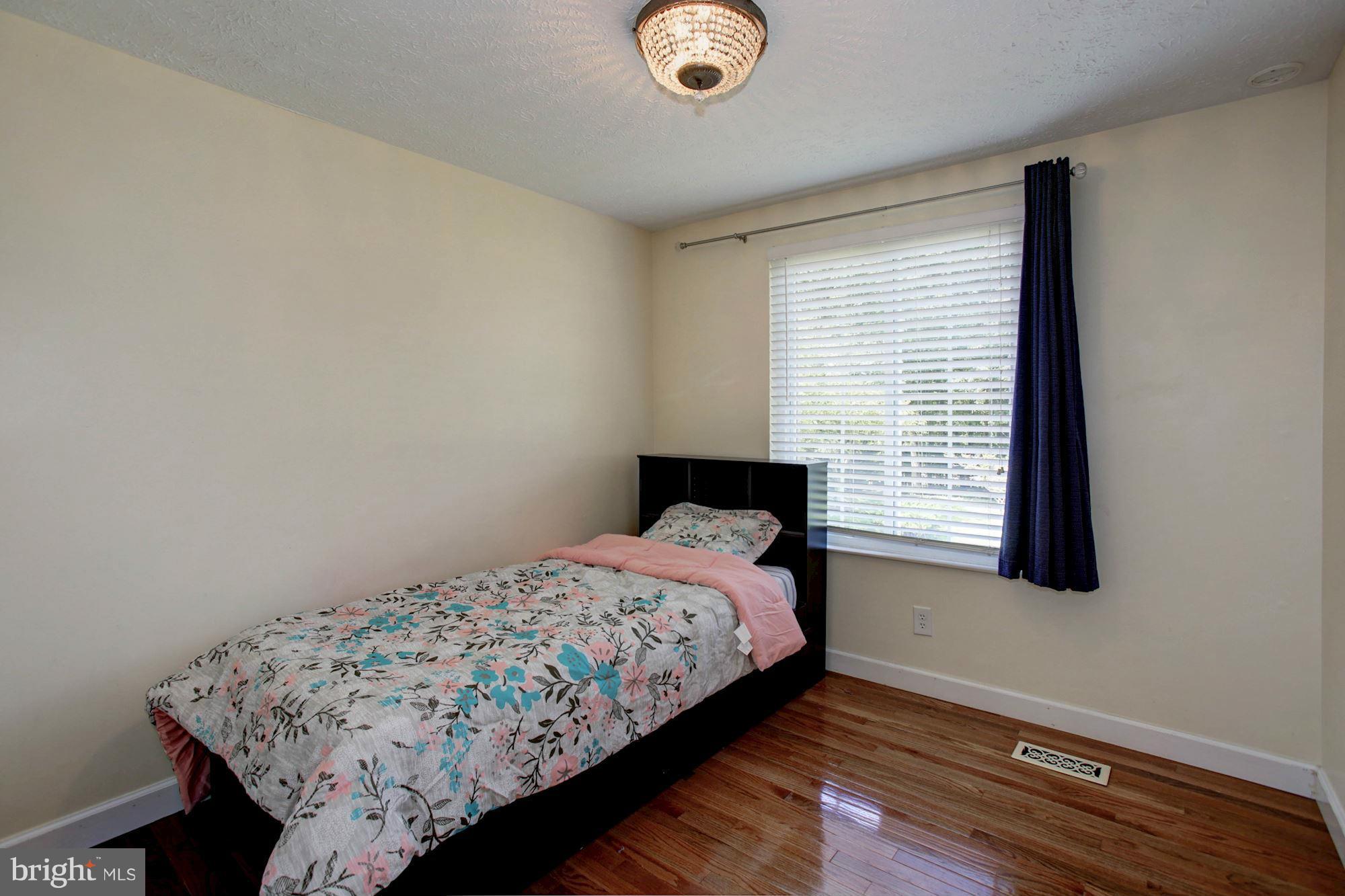 8734 Cold Plain Court Springfield, VA 22153 - Photo 17 of 30 Bedroom