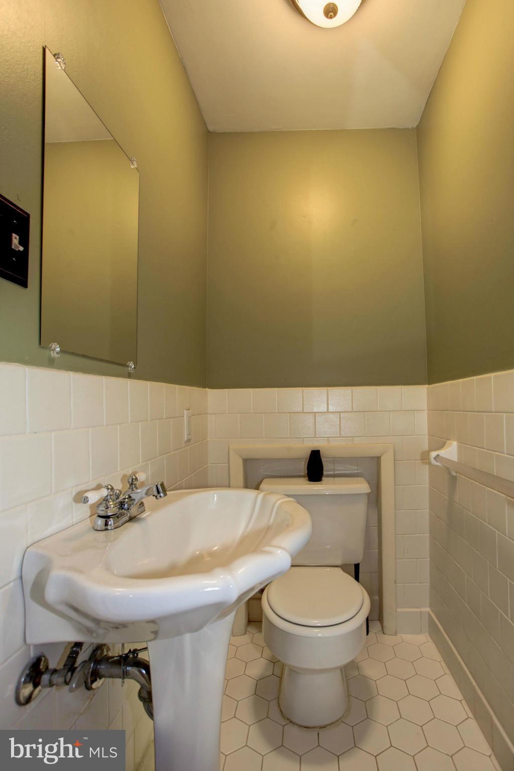 8734 Cold Plain Court Springfield, VA 22153 - Photo 21 of 30 Bath