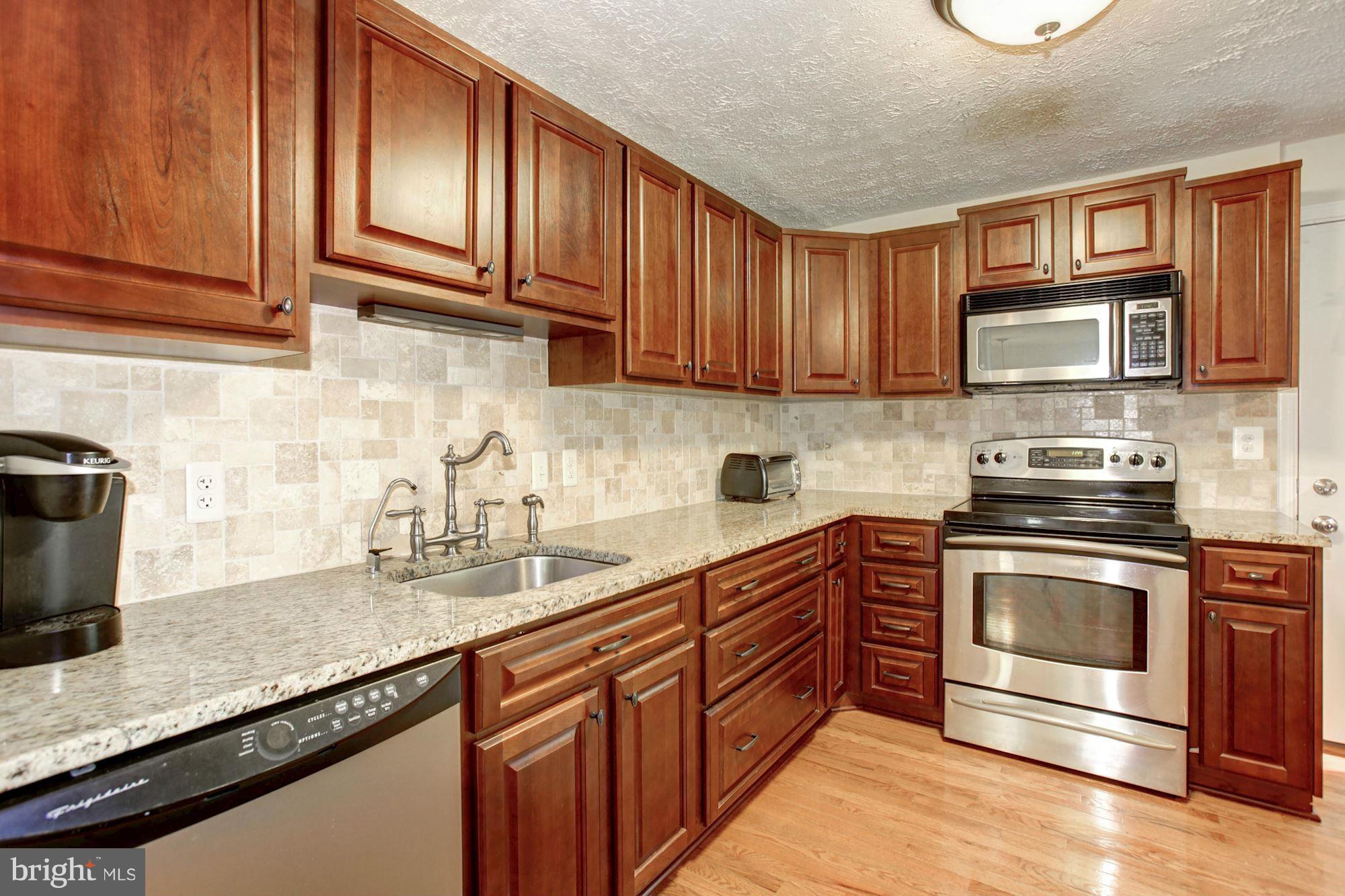 8734 Cold Plain Court Springfield, VA 22153 - Photo 7 of 30 Kitchen