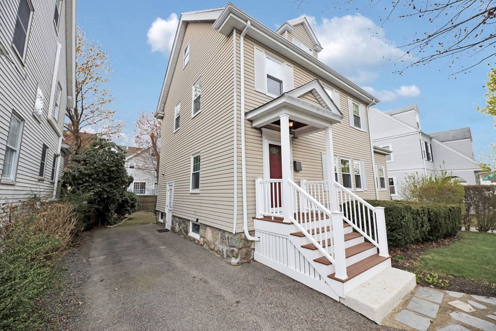 192 Maple Street Boston, MA 02132 - Photo 23 of 24