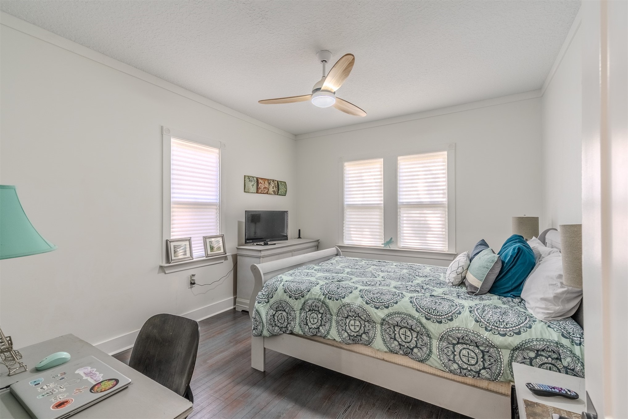 28180 Lake Hampton Road Hilliard, FL 32046 - Photo 27 of 34 a bedroom with a bed and window