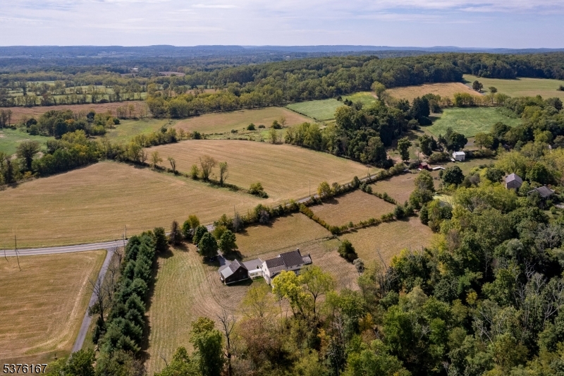 348 Rosemont Ringoes Road Stockton, NJ 08559 - Photo 5 of 42