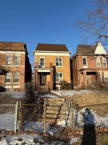 $90,000 | 5735 Page Boulevard, St. Louis, MO 63112