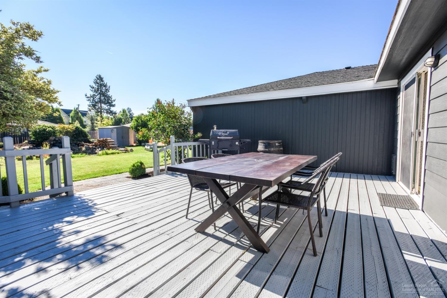 61408 Blakely Road Bend, OR 97702 - Photo 19 of 25 Additional Photo