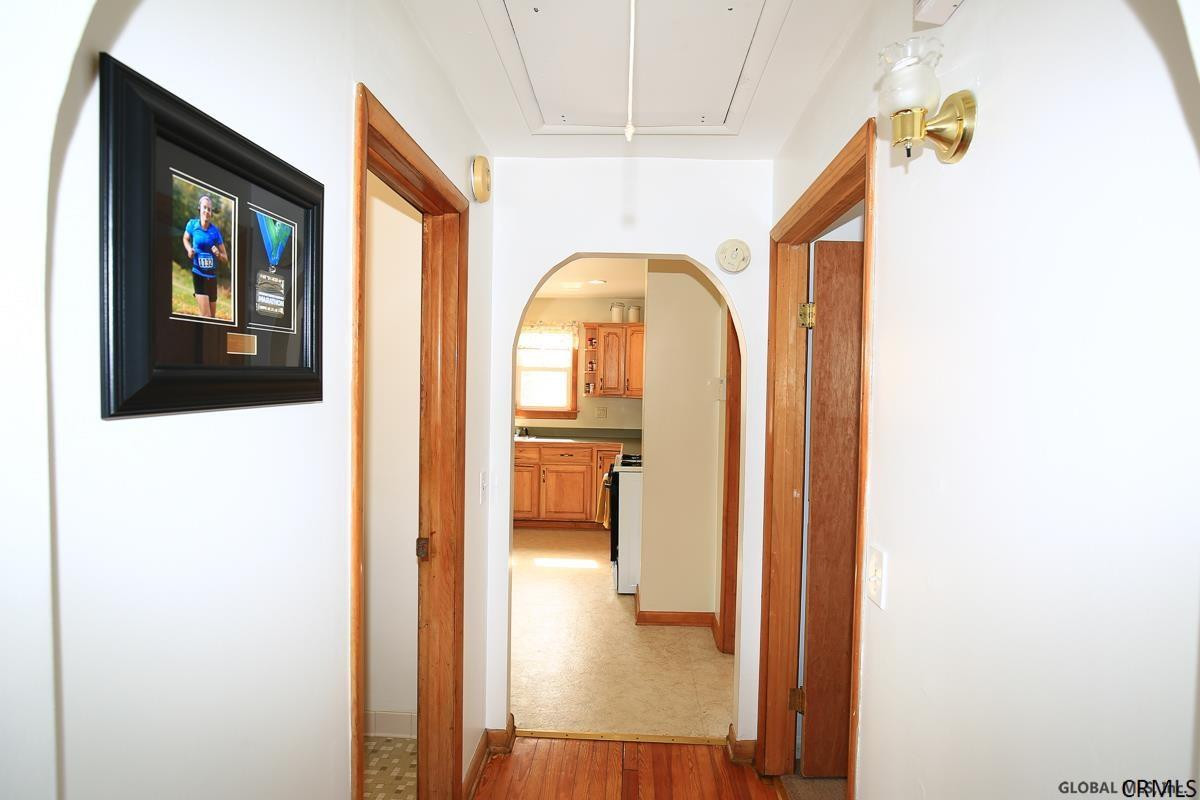 24 Haswell Road Colonie, NY 12189 - Photo 4 of 21 Photo 4