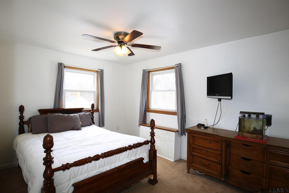 24 Haswell Road Colonie, NY 12189 - Photo 10 of 21 Photo 10