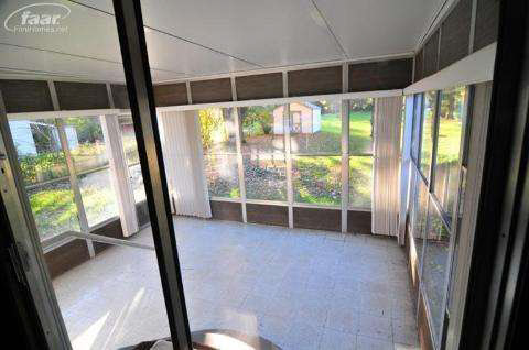 2283 Covert Road Burton, MI 48509 - Photo 6 of 12 20144842-5.JPG