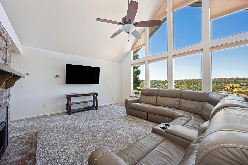 7630 Ridge Road Newcastle, CA 95658 - Photo 35 of 85 Family room/Great room with spectacular sunset views!