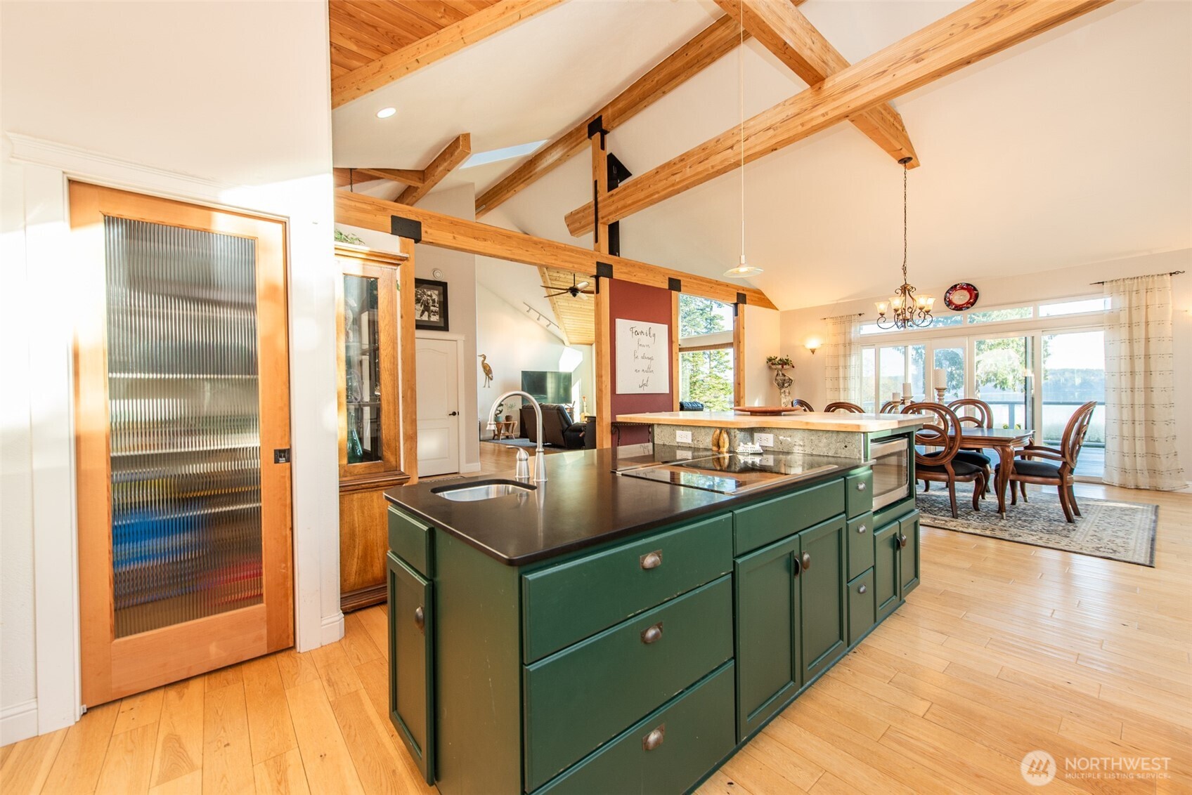 2984 West Sequim Bay Road Sequim, WA 98382 - Photo 11 of 40