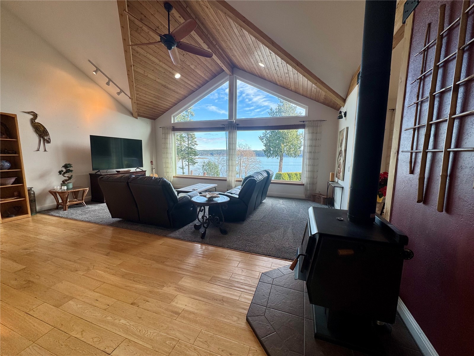 2984 West Sequim Bay Road Sequim, WA 98382 - Photo 14 of 40