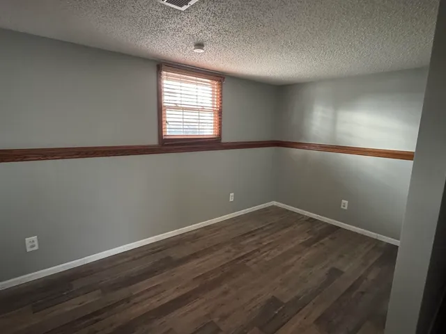 $1,950 | 4611 Scott Street, Davenport, IA 52806