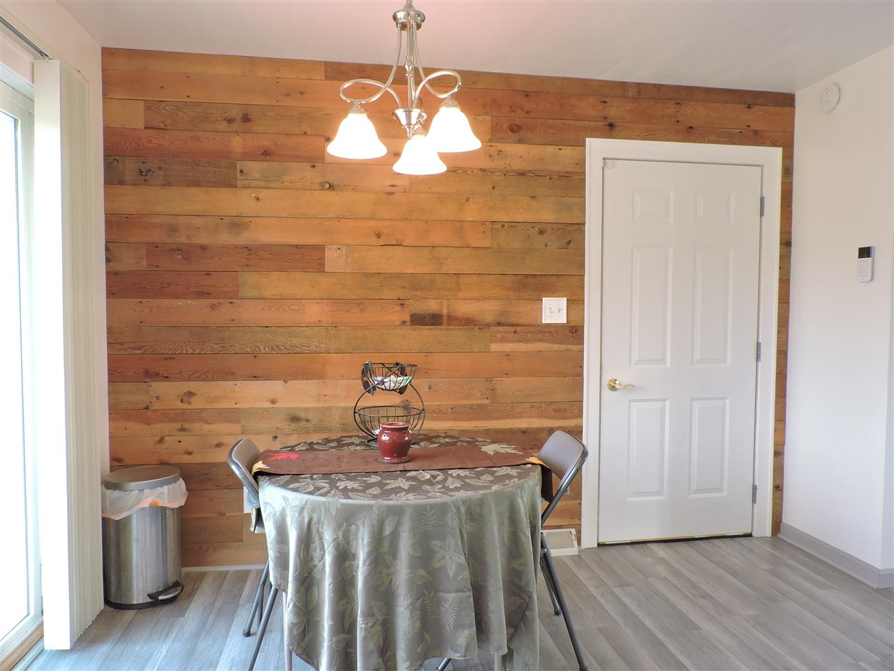 959 Wheeler Road Bay City, MI 48706 - Photo 4 of 28 Gallery Image 4