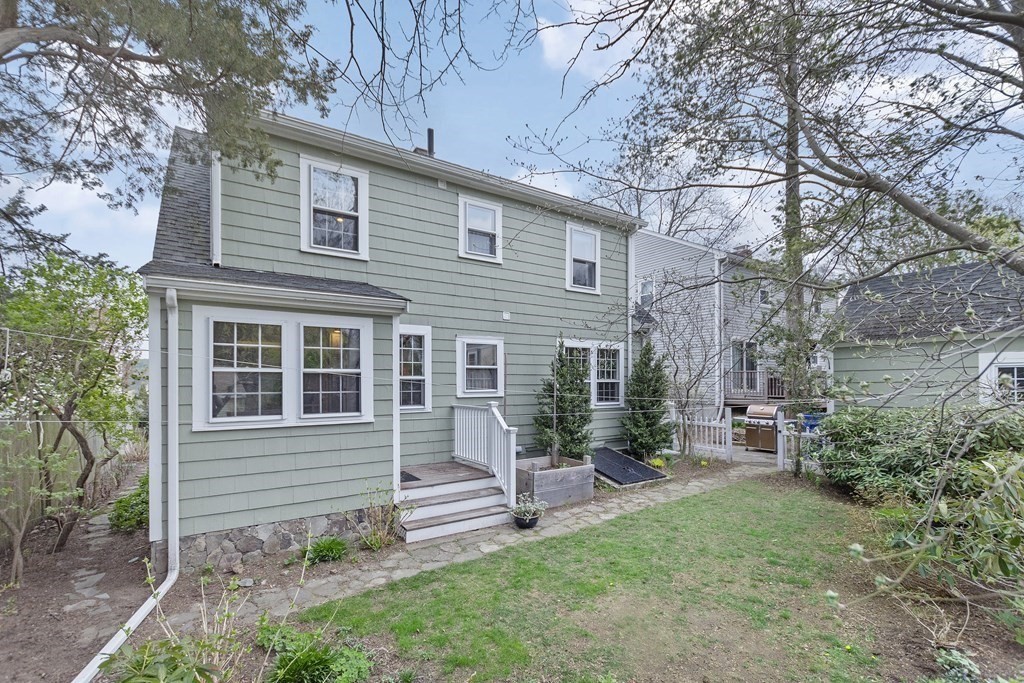 14 Virginia Road Waltham, MA 02453 - Photo 24 of 34 Gallery Image 24