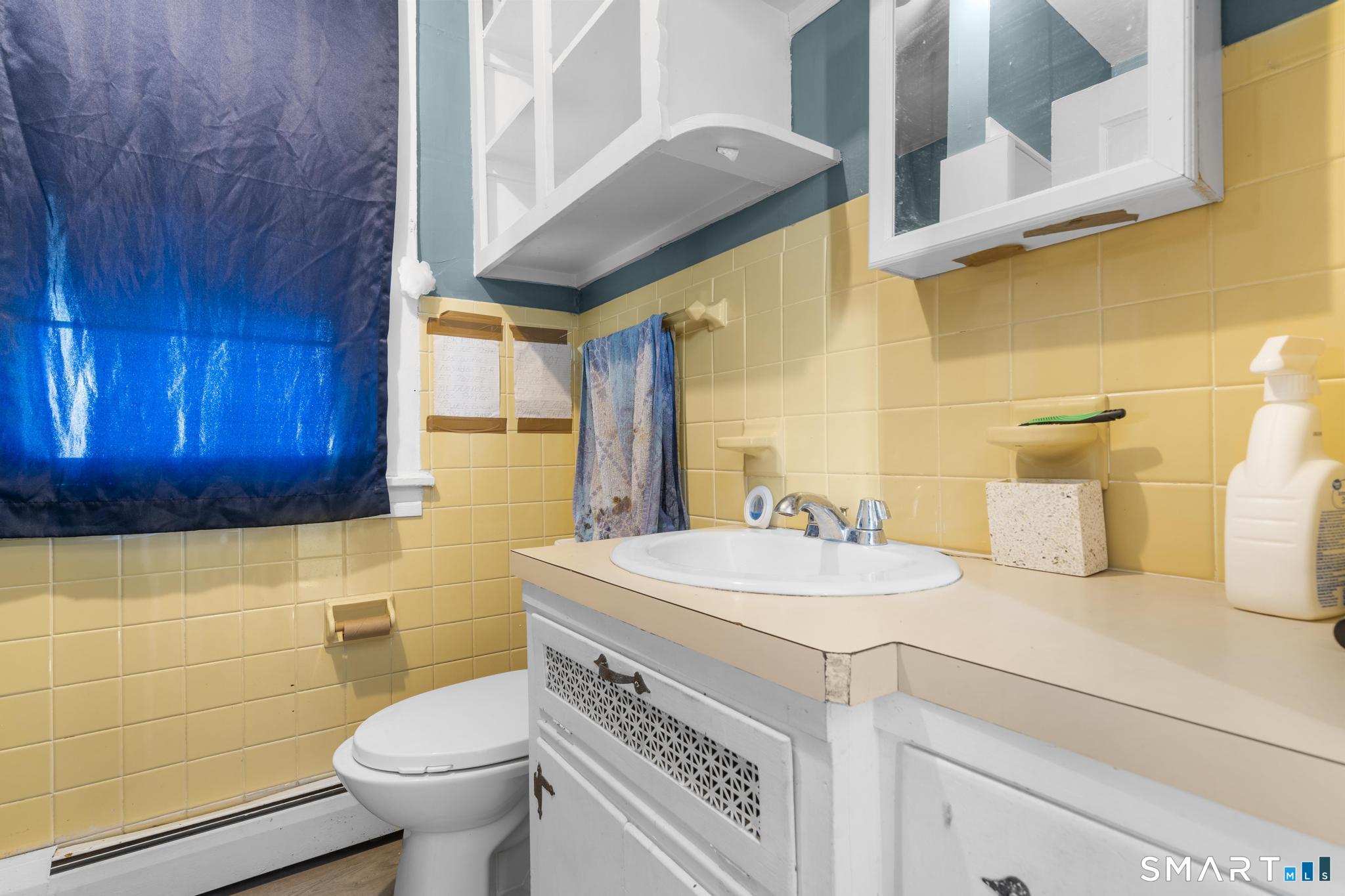 142 Gracey Avenue Meriden, CT 06451 - Photo 22 of 40