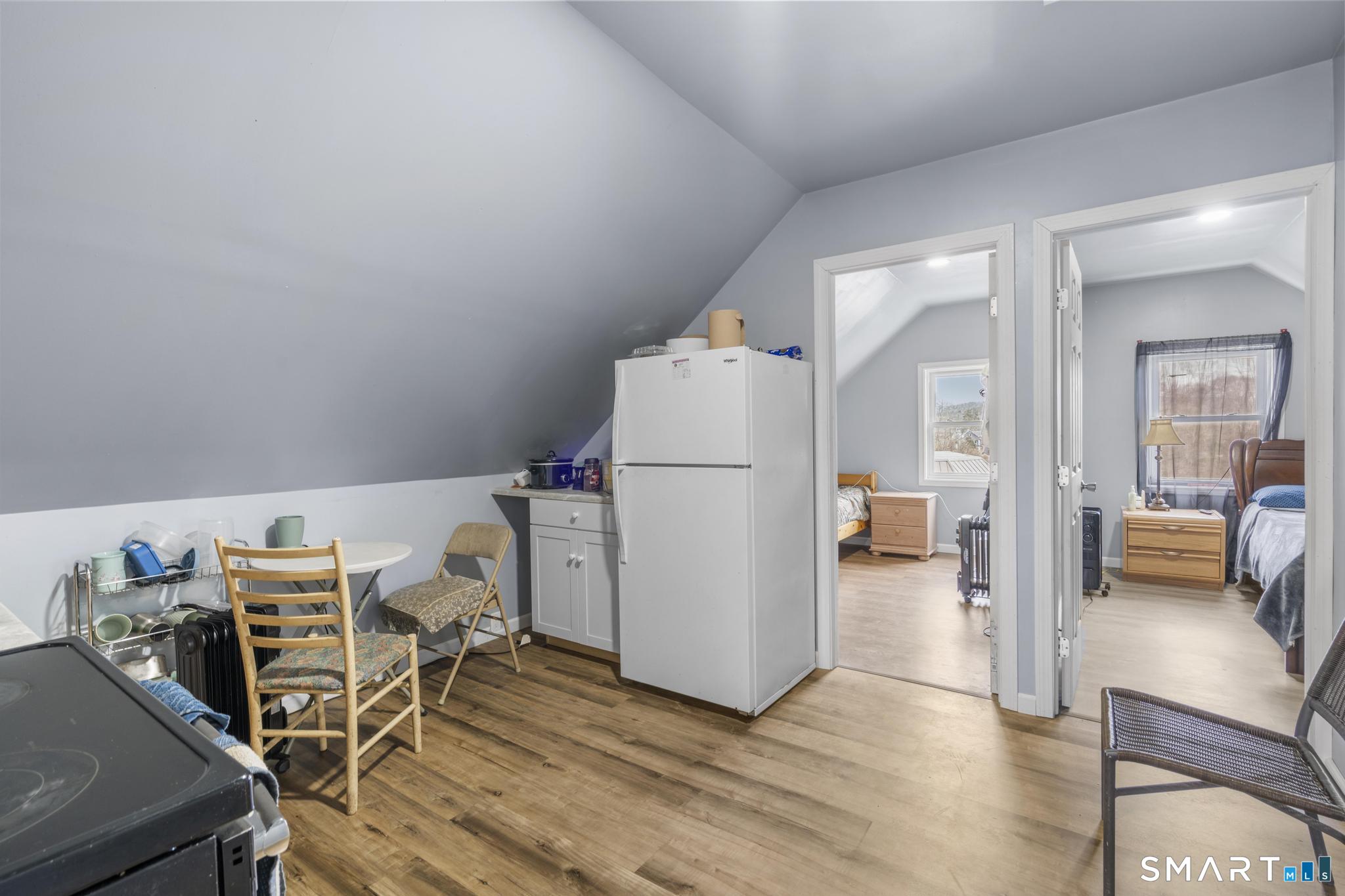 142 Gracey Avenue Meriden, CT 06451 - Photo 34 of 40