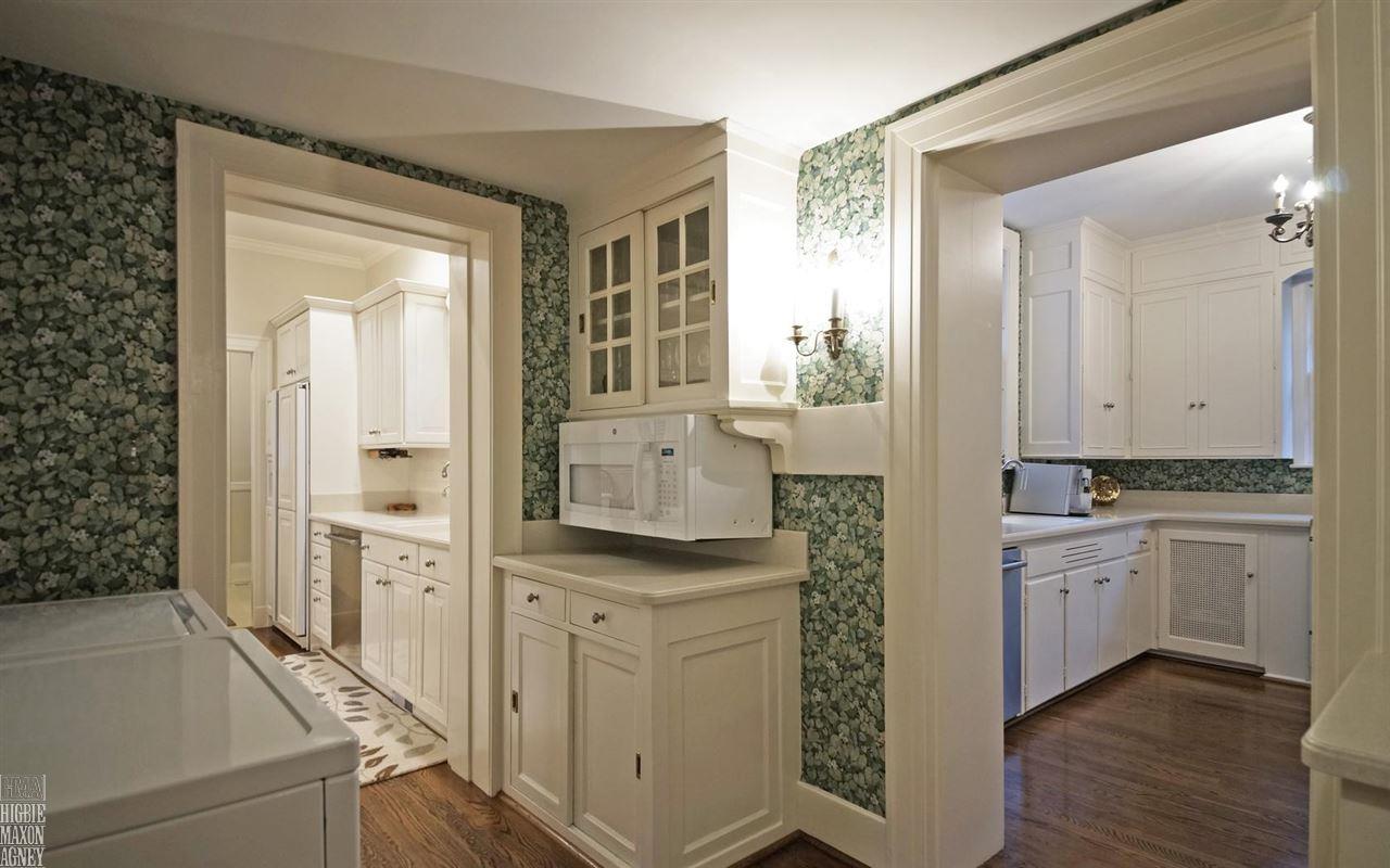 354 Washington Road Grosse Pointe, MI 48230 - Photo 16 of 51