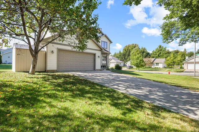 $425,000 | 502 Traveler Lane, Madison, WI 53718