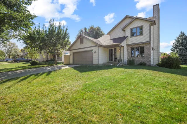 $425,000 | 502 Traveler Lane, Madison, WI 53718