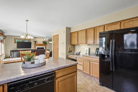 $425,000 | 502 Traveler Lane, Madison, WI 53718