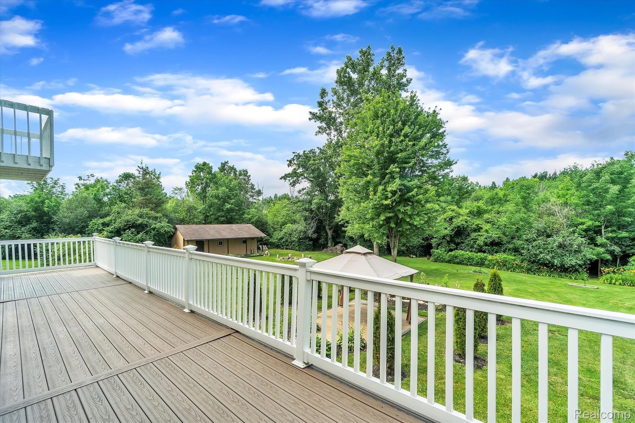 2090 Montague Road Davison, MI 48423 - Photo 43 of 61 42-2090-Montague-Rd-WindowStill-Real-Estate-Photography-29.jpg