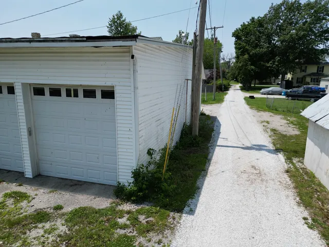 $235,000 | 607 East Irving Street, Milford, IL 60953