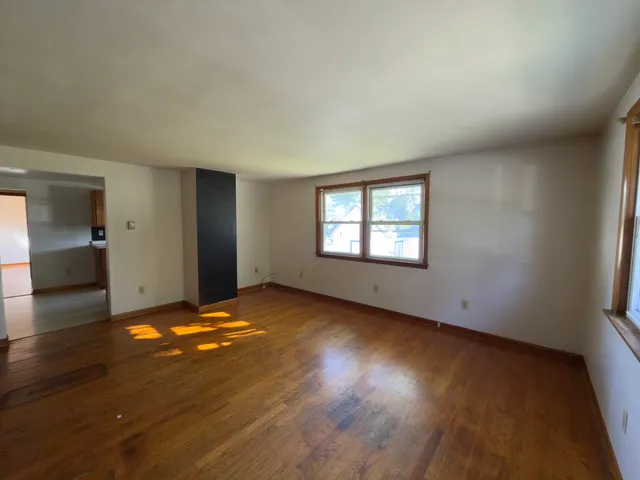 $235,000 | 607 East Irving Street, Milford, IL 60953