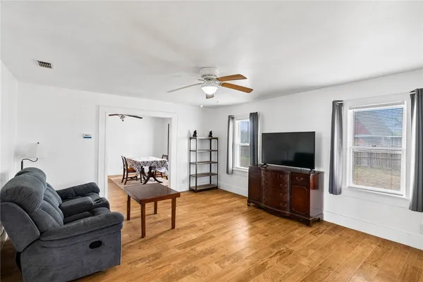 $169,900 | 720 McIntyre Avenue, Taft, TX 78390