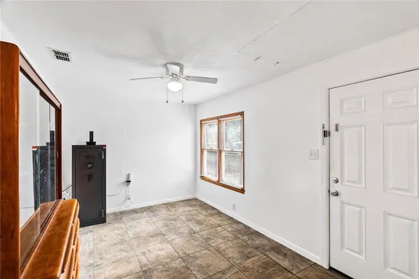 $169,900 | 720 McIntyre Avenue, Taft, TX 78390