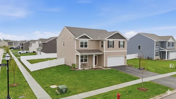 $435,000 | 2282 Cobble Springs Drive, Wonder Lake, IL 60097