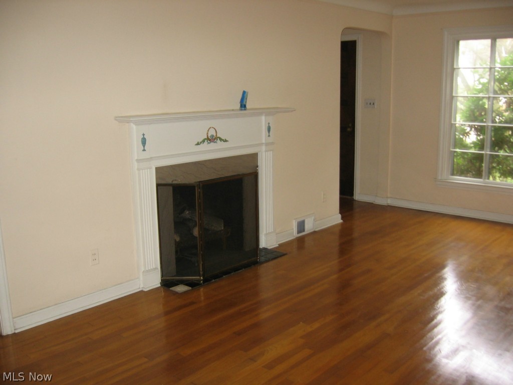 38938 Johnnycake Ridge Road Willoughby, OH 44094 - Photo 8 of 11 Gallery Image 8