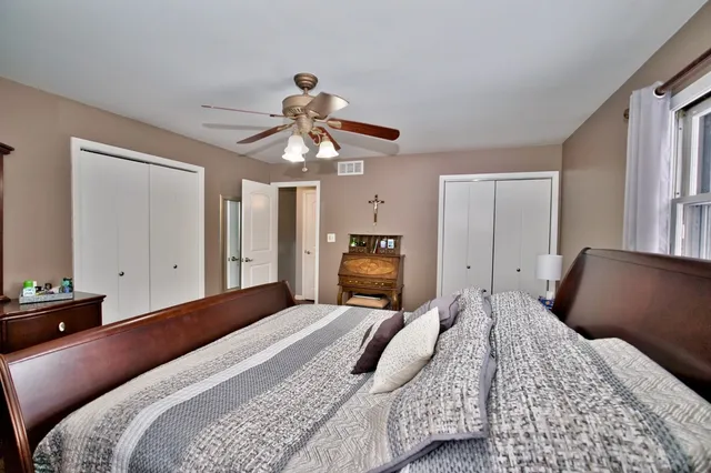 $499,900 | 28W587 Leverenz Road, Naperville, IL 60564