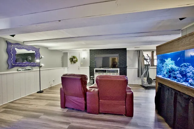 $499,900 | 28W587 Leverenz Road, Naperville, IL 60564