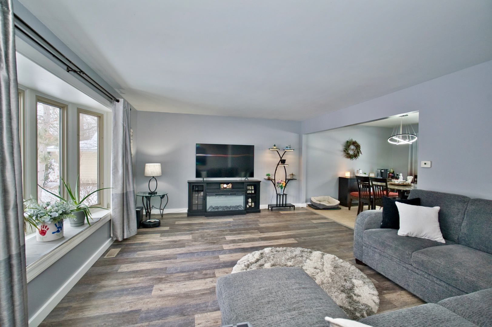 28W587 Leverenz Road Naperville, IL 60564 - Photo 5 of 58