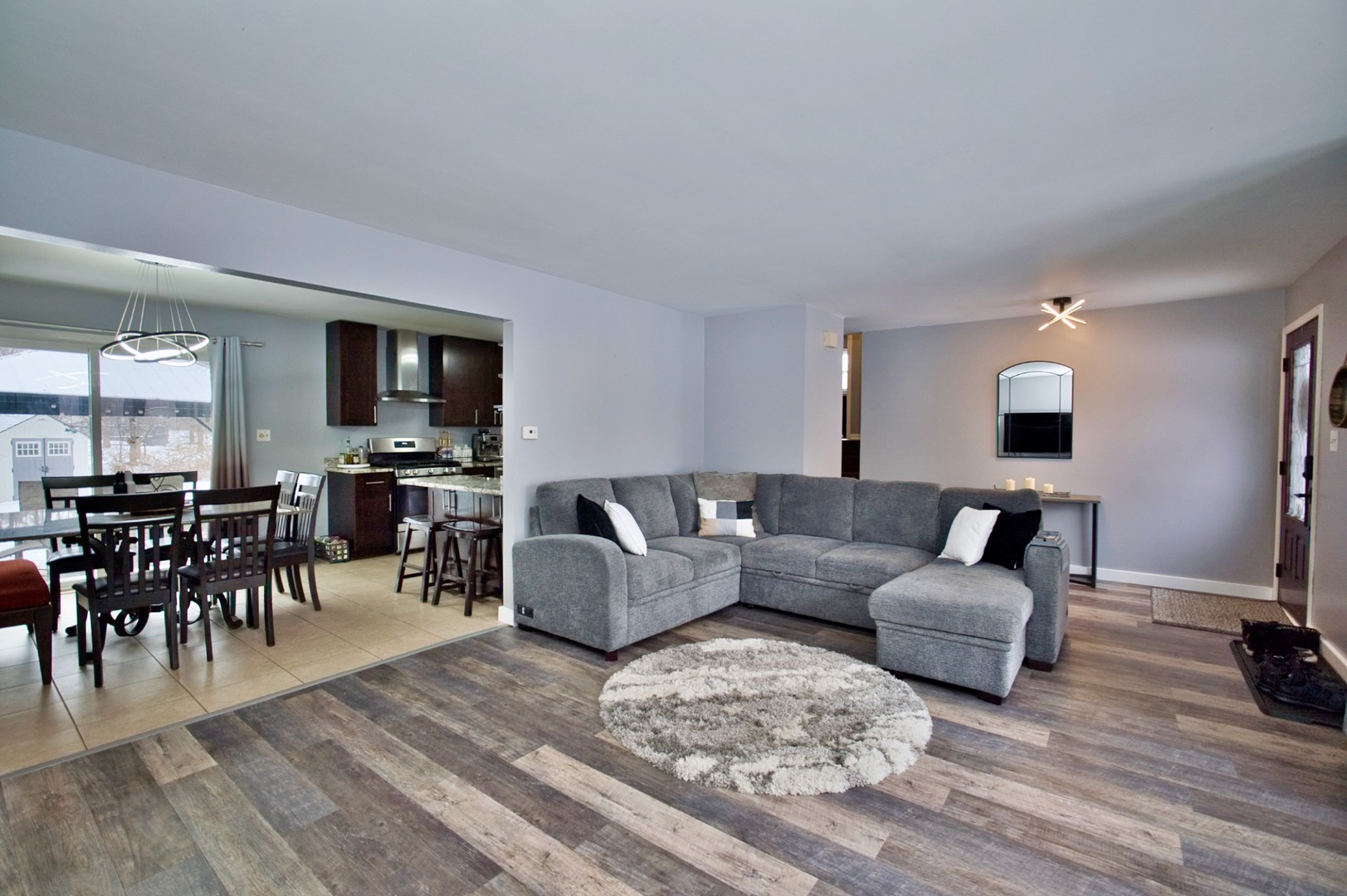 28W587 Leverenz Road Naperville, IL 60564 - Photo 8 of 58