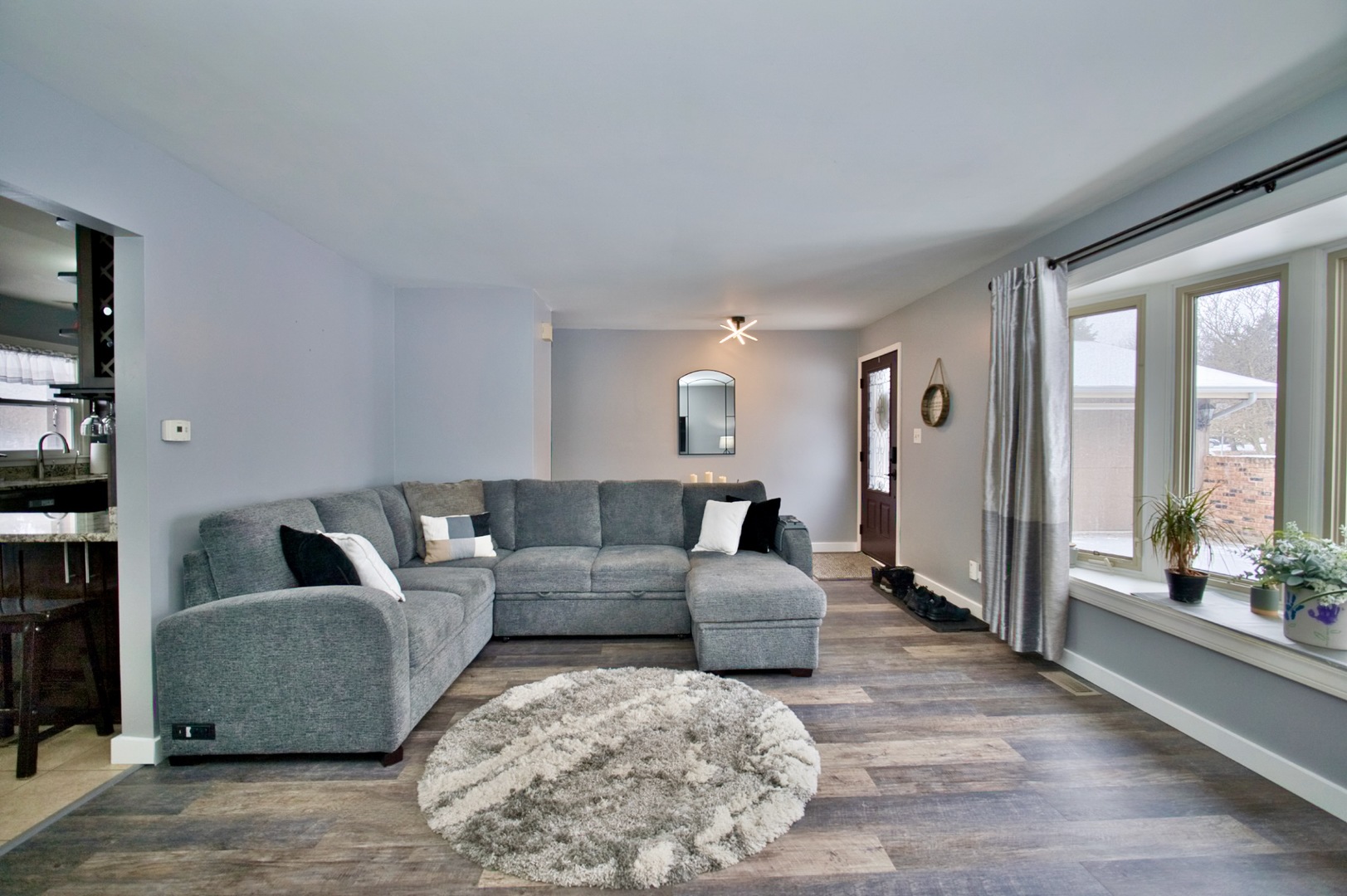 28W587 Leverenz Road Naperville, IL 60564 - Photo 9 of 58