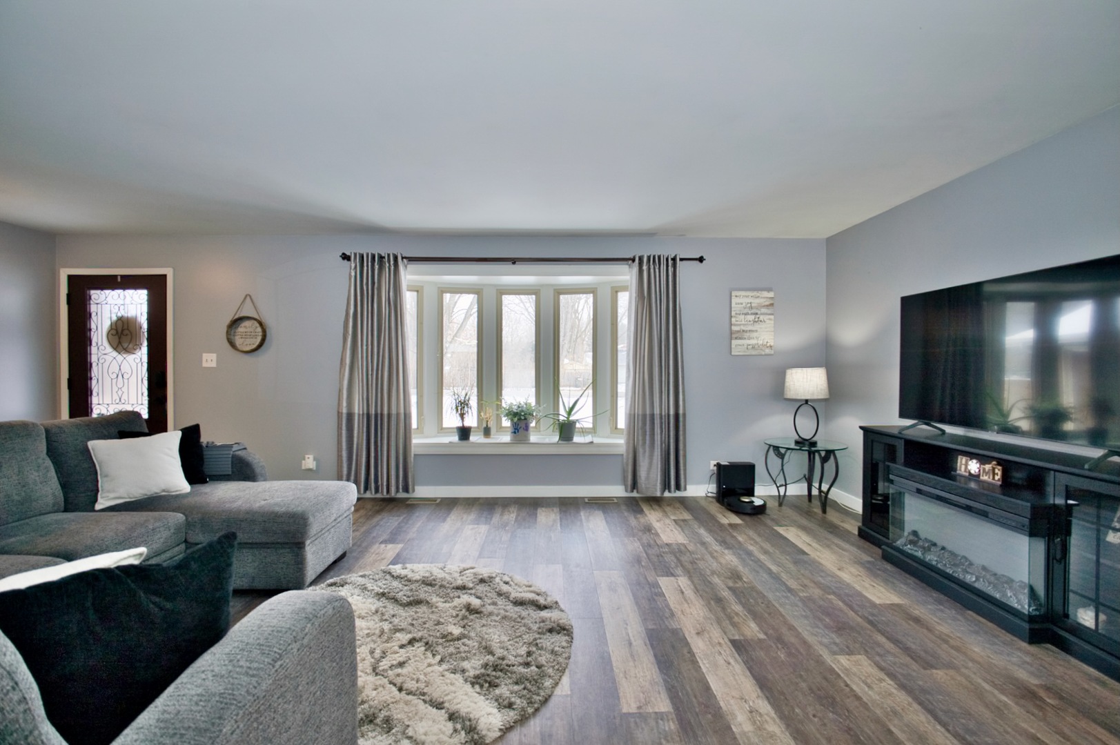 28W587 Leverenz Road Naperville, IL 60564 - Photo 10 of 58